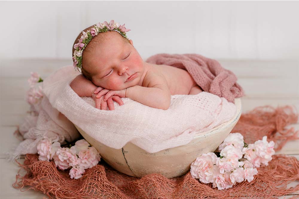 Babyfotos Fotoshooting Newborn laclaudine radeburg Neugeborenenfotos